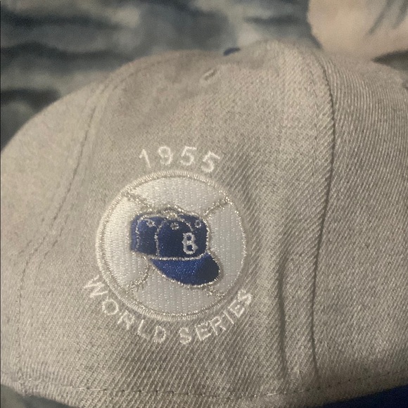 New Era Brooklyn Dodgers Gray and Blue SnapBack Cap - Picture 4 of 5
